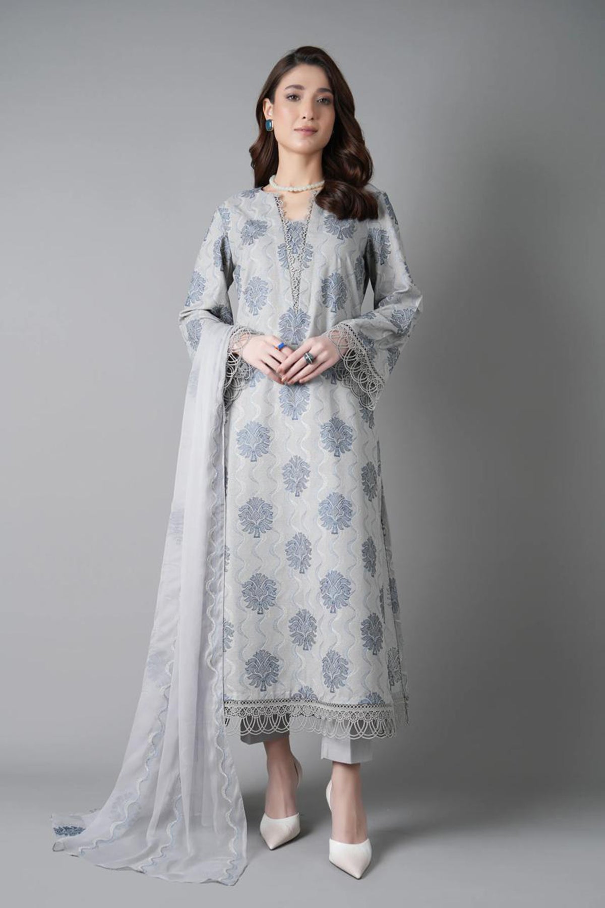 Bareeze 3PC Embroidered Lawn Suit with Embroidered Crinkle Dupatta -BS2282