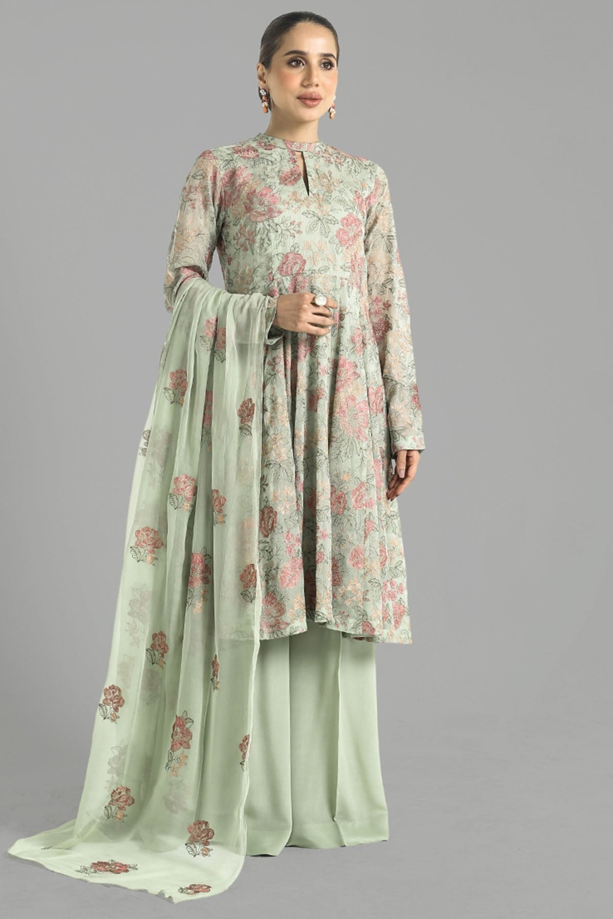 Bareeze Embroidered Lawn 3pc with Embroidered Chiffon Dupatta- BS1915