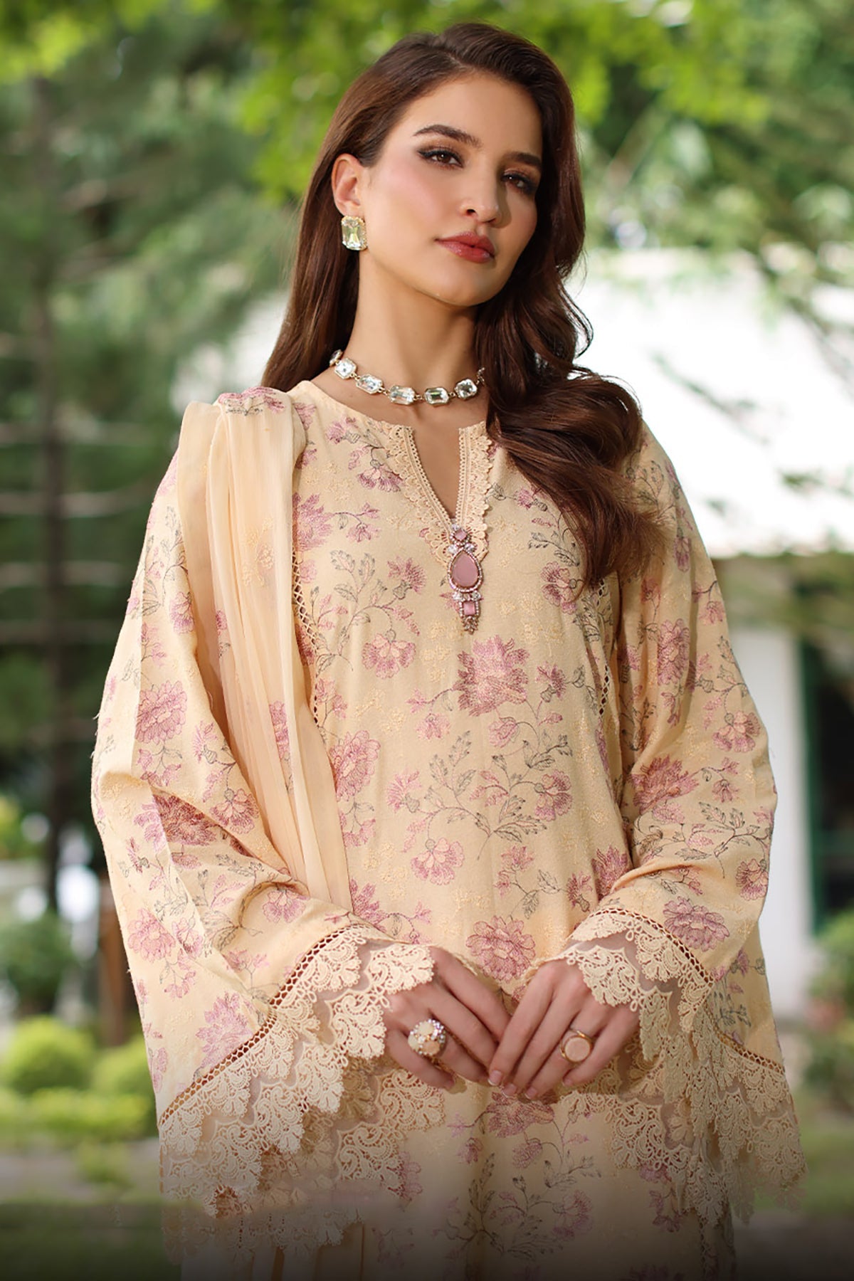 Bareeze 3PC Embroidered Karandi Suit with Heavy Embroidered Karandi Shawal -BS2325