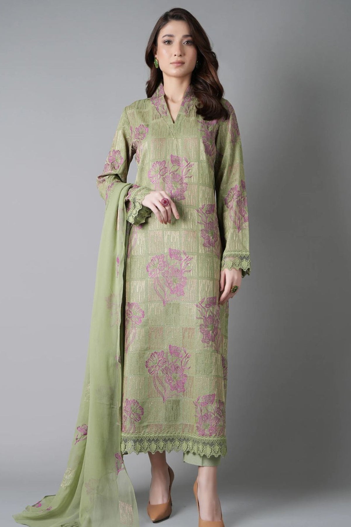Bareeze 3PC Embroidered Lawn Suit with Embroidered chiffon Dupatta -BS2279