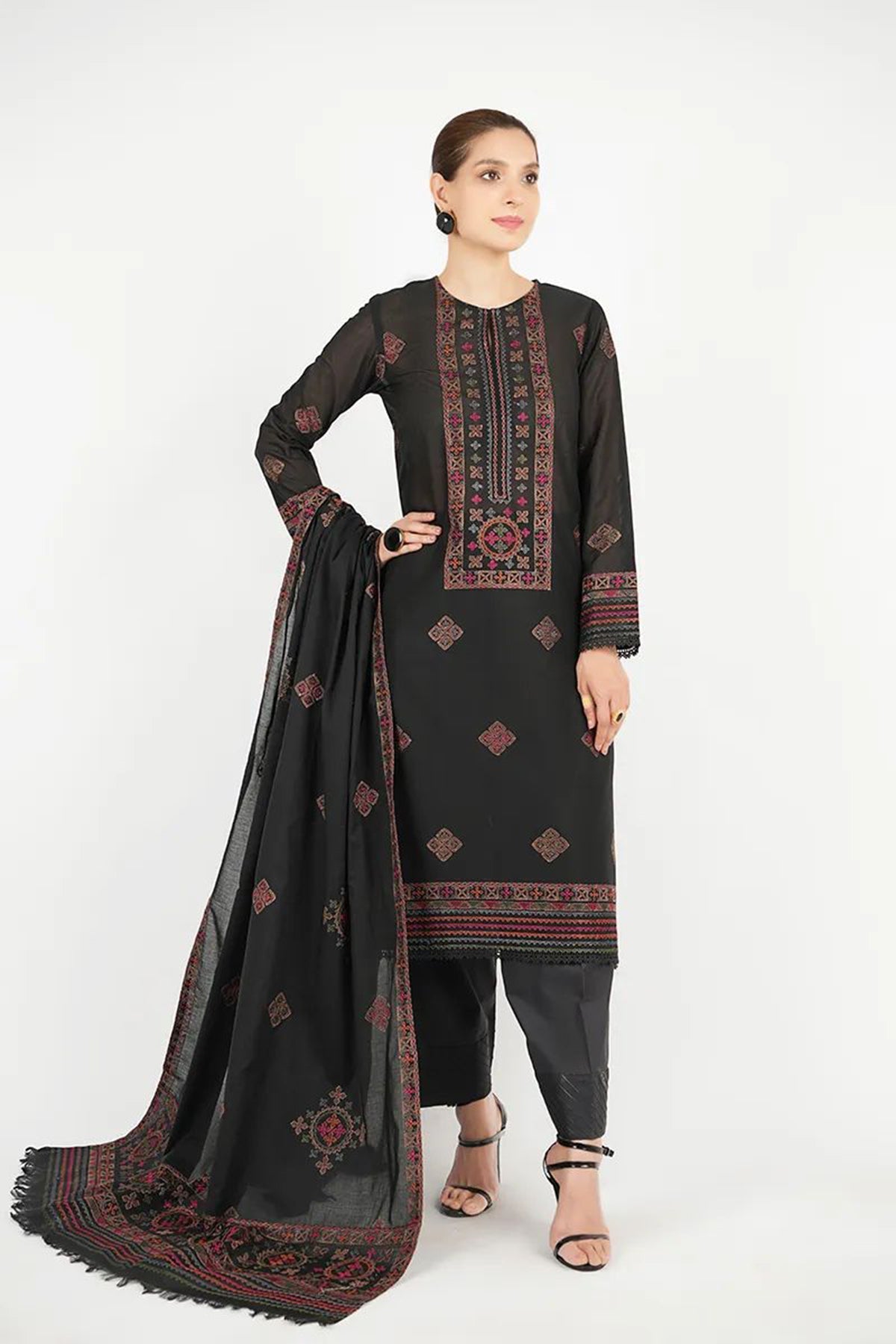 Bareeze 3PC Embroidered Karandi Suit with Heavy Embroidered Shawal -BS2057