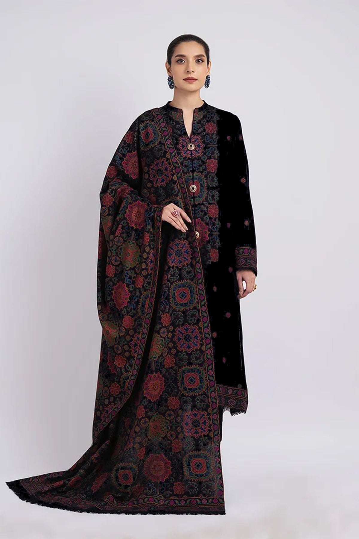 Bareeze 3PC Embroidered Karandi Suit with Heavy Embroidered Karandi Shawal -BS2322