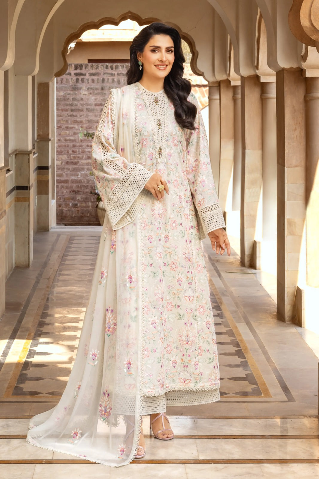 Bareeze 3PC Embroidered Lawn Suit with Embroidered chiffon Dupatta -BS2265