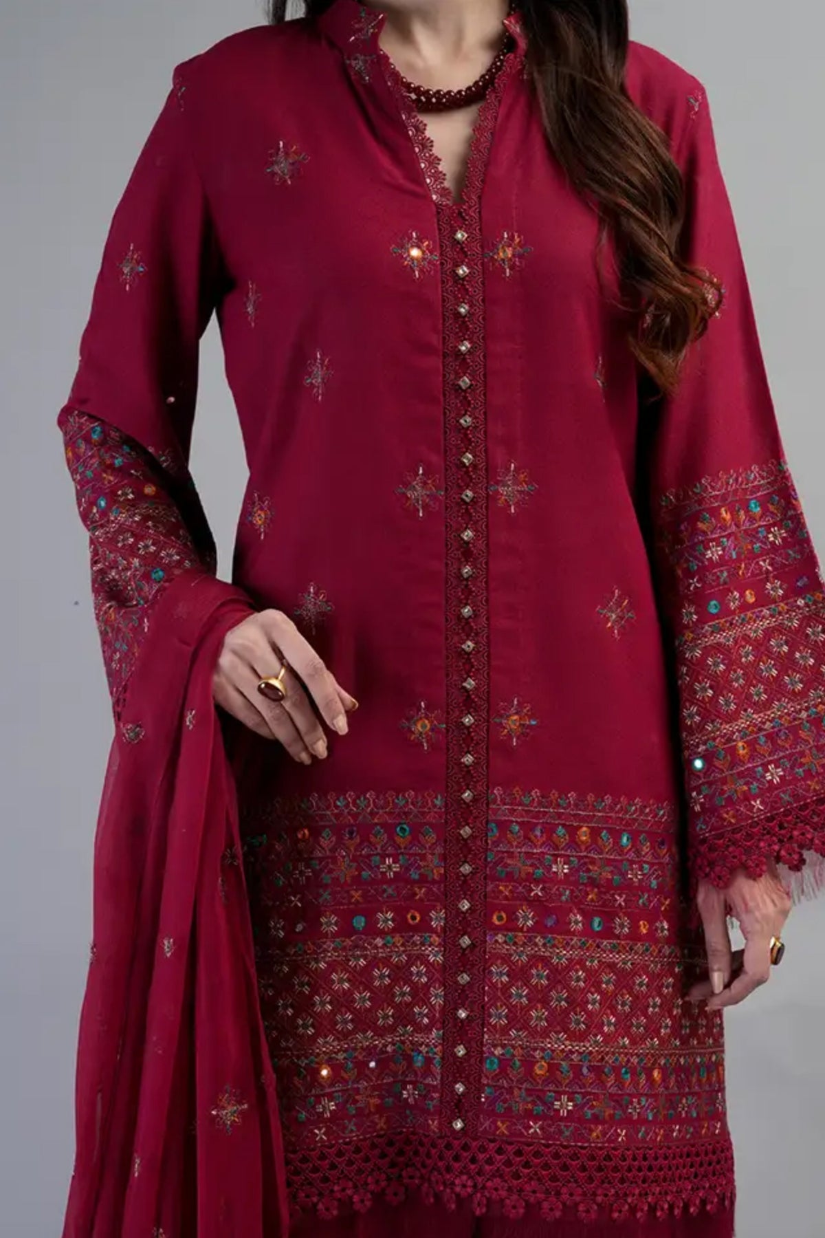 Bareeze Embroidered Lawn 3pc with Embroidered Crinkle Chiffon Dupatta- BS2025