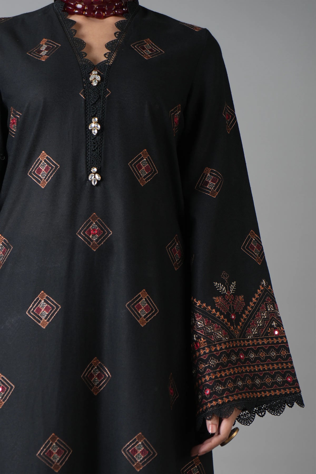 Bareeze 3PC Embroidered Dhanak Suit with Embroidered Shwal -BS2149